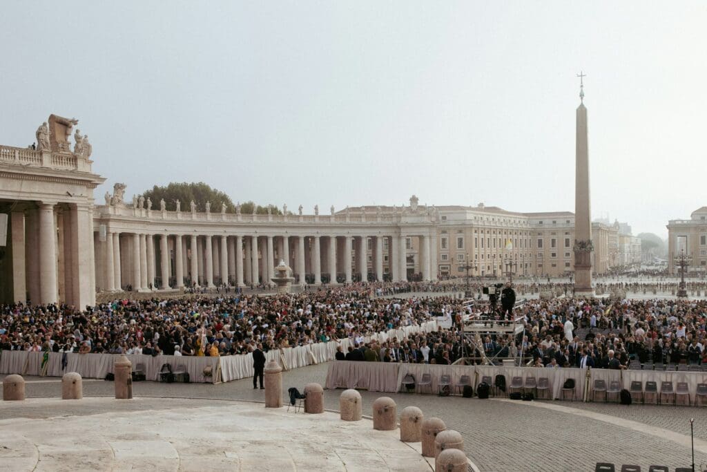 Pope Francis says “without love, we are nothing” and Calls for a Universal Basic Income at World Meeting of Popular Movements